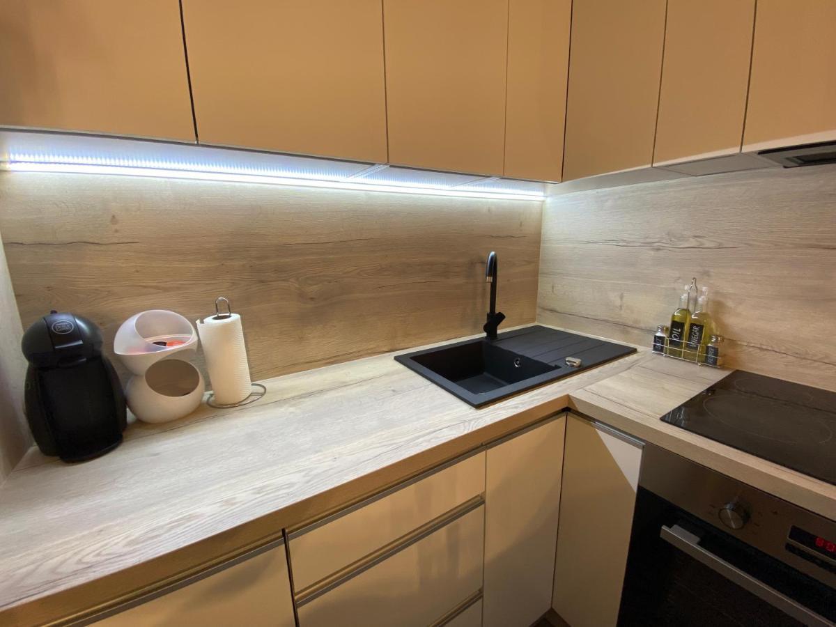 Moderny Apartman S Vyhladom Na Vysoke Tatry Poprad Exterior foto